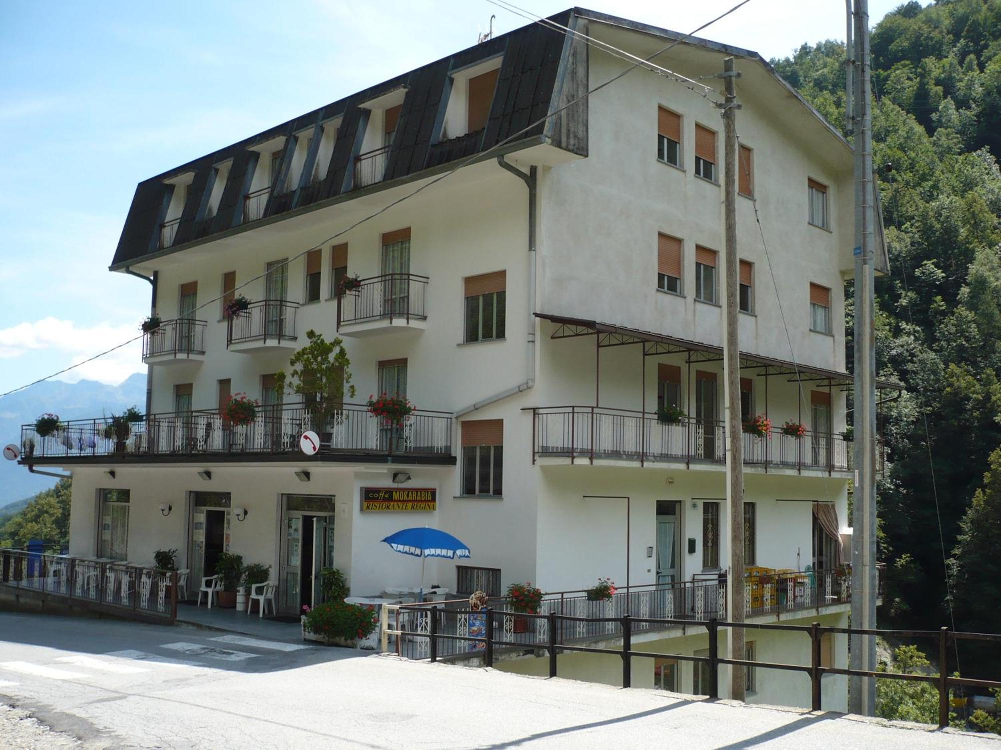 Albergo Ristorante Regina Bognanco Exteriér fotografie